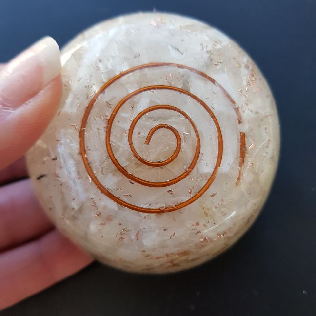 Orgonite Dome - Selenite Orgonite Dome - Selenite